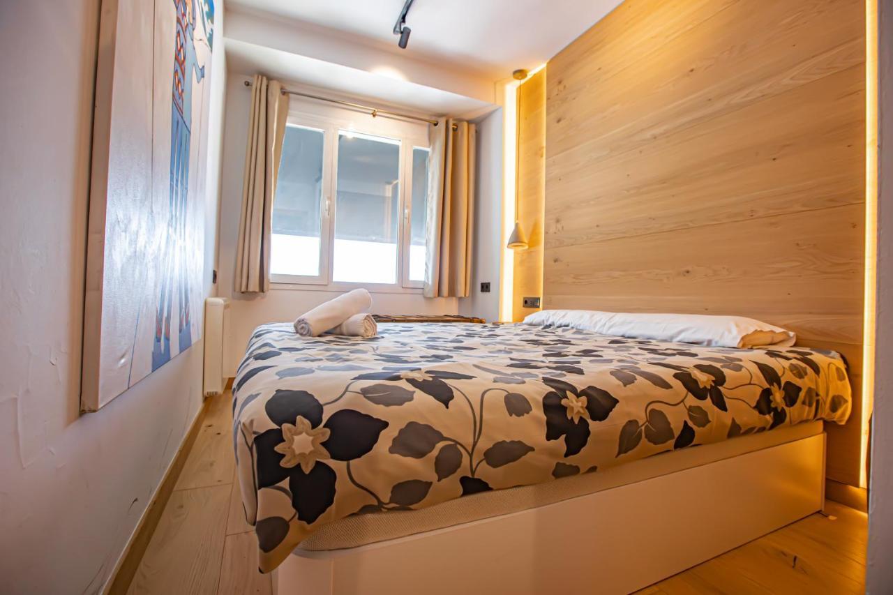 Holidays, Edificio Serraneu, Sierra Nevada 4 Personas Y Parking ภายนอก รูปภาพ
