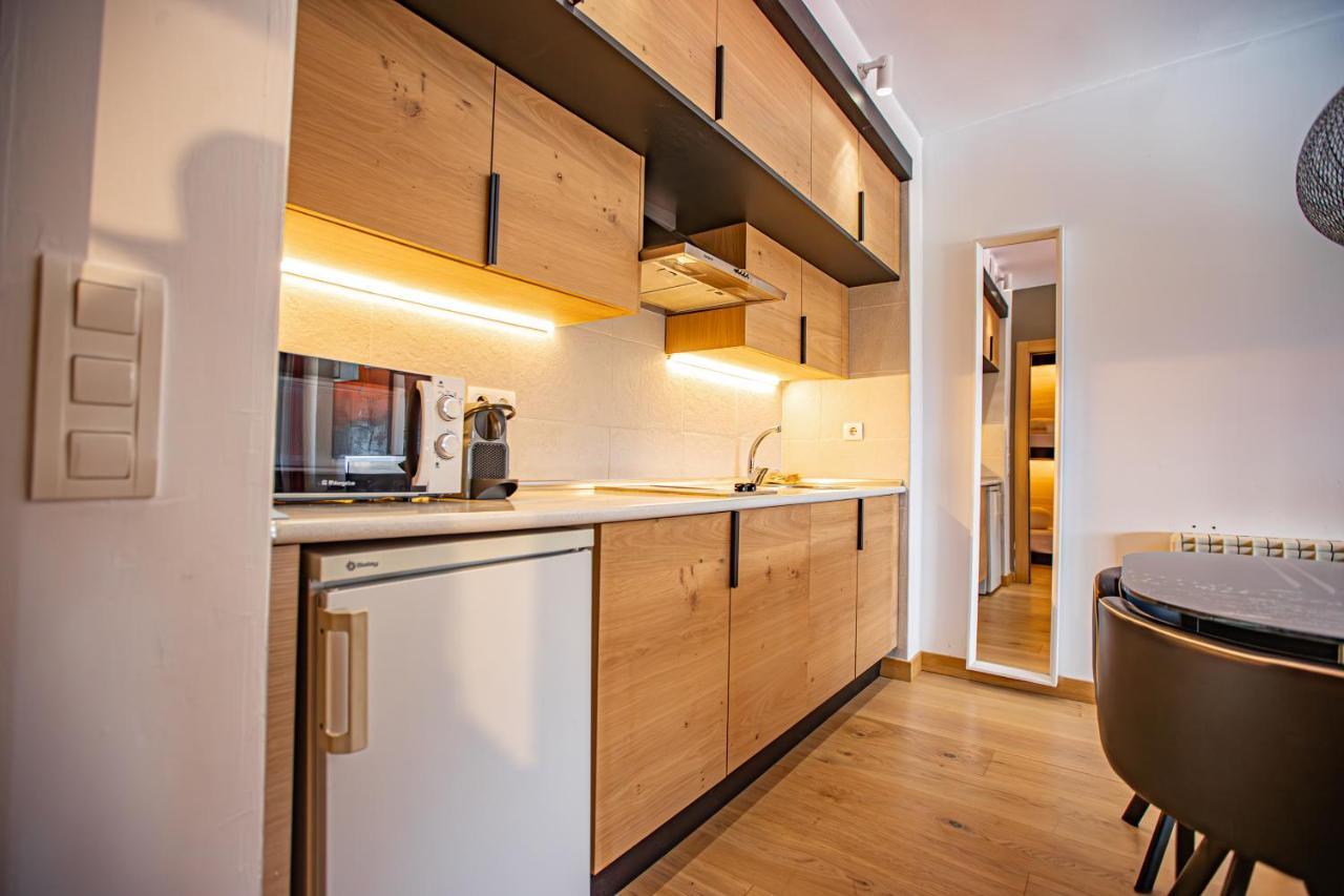 Holidays, Edificio Serraneu, Sierra Nevada 4 Personas Y Parking ภายนอก รูปภาพ